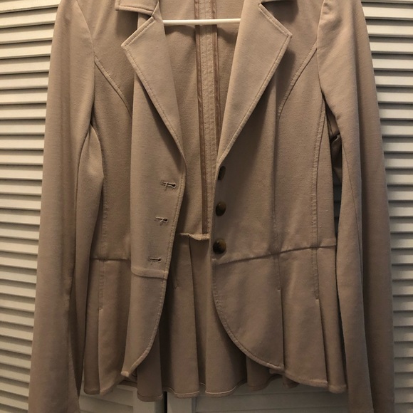 Hinge Blazer - Picture 2 of 2